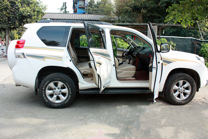 成都租越野車(chē)哪款車(chē)適合川藏線(xiàn)