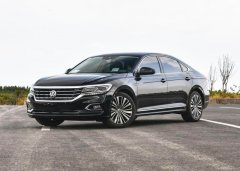 成都租車(chē)去稻城亞丁一天要多少錢(qián)