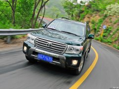 反走川藏線(xiàn)旅游，拉薩租車(chē)包車(chē)到成都
