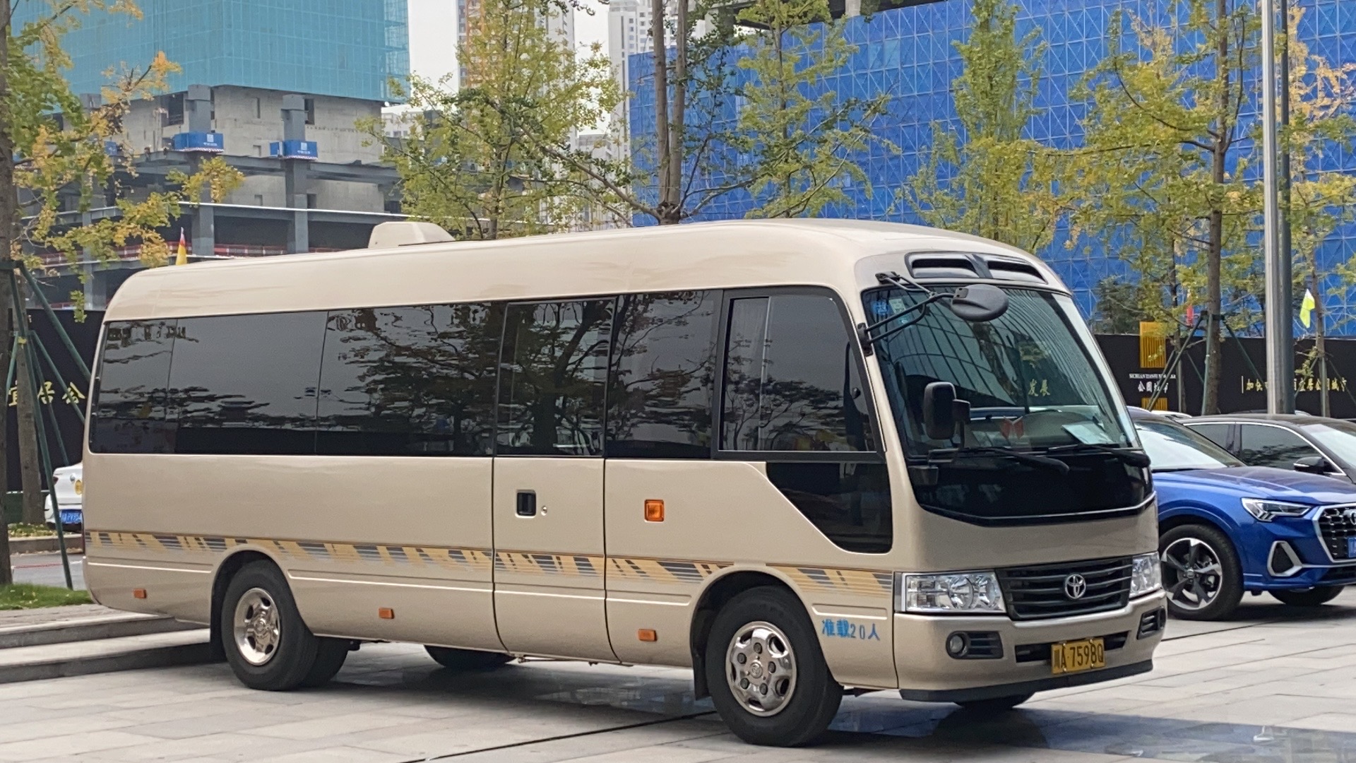 成都租車(chē)公司