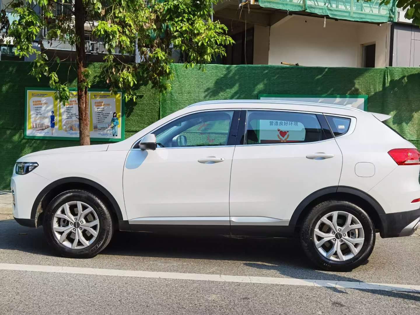 租車(chē)攻略：租車(chē)自駕游費用如何？