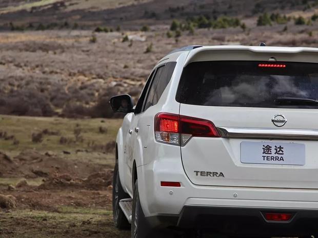 成都租車(chē)去川藏線(xiàn)自駕旅游劃算嘛？