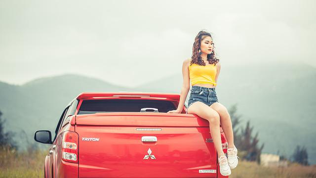 大學(xué)生暑假租車(chē)